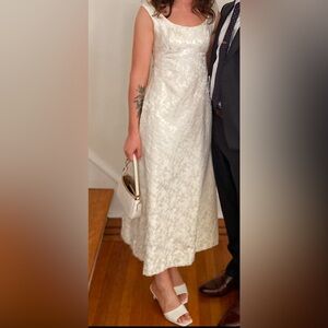Elegant Cream Wedding Dress